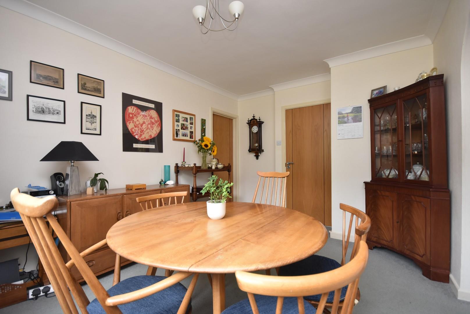 35 Gwenfo Drive, Wenvoe, CF5 6BR